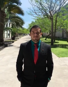 Picture of Roger Salazar